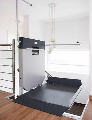 horná stanica plošinového výťahu